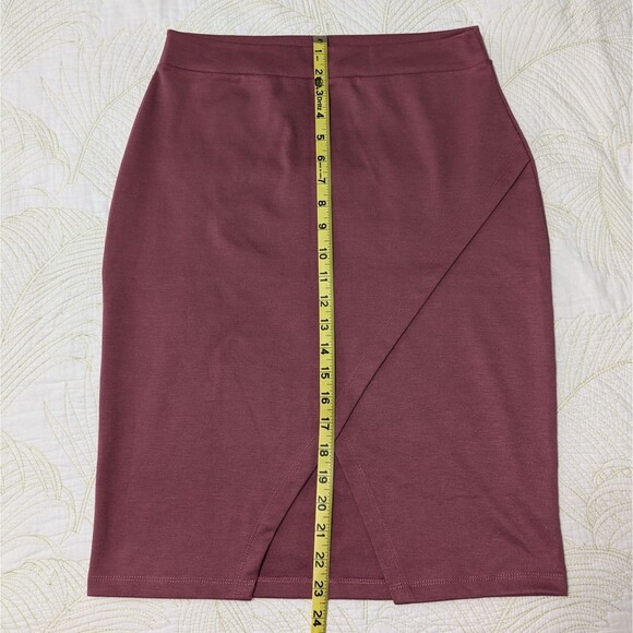 Women's Pencil Skirt Size Large Pull On Elastic Waist By Popular Basics - Picture 2 of 5